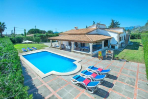 Villa Peso 15 Min Walk to the Beach
